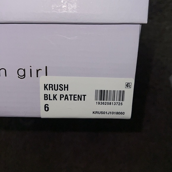 Madden Girl Krush Women's Wedge Sandal - Picture 4 of 4